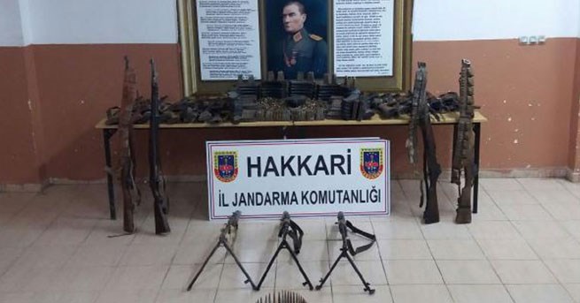 Mağaradan PKK cephaneliği çıktı