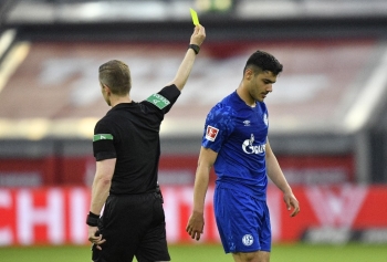 Ozan Kabak’In Cezası Belli Oldu: 5 Maç!
