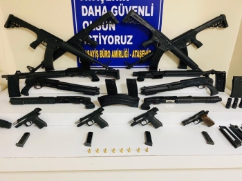 Telefon İle Sipariş Alarak Silah Satışı Yapan Şahıslar Yakalandı
